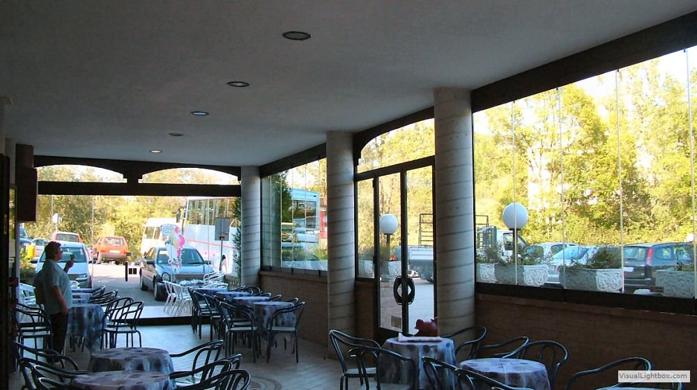 bakery display windows 